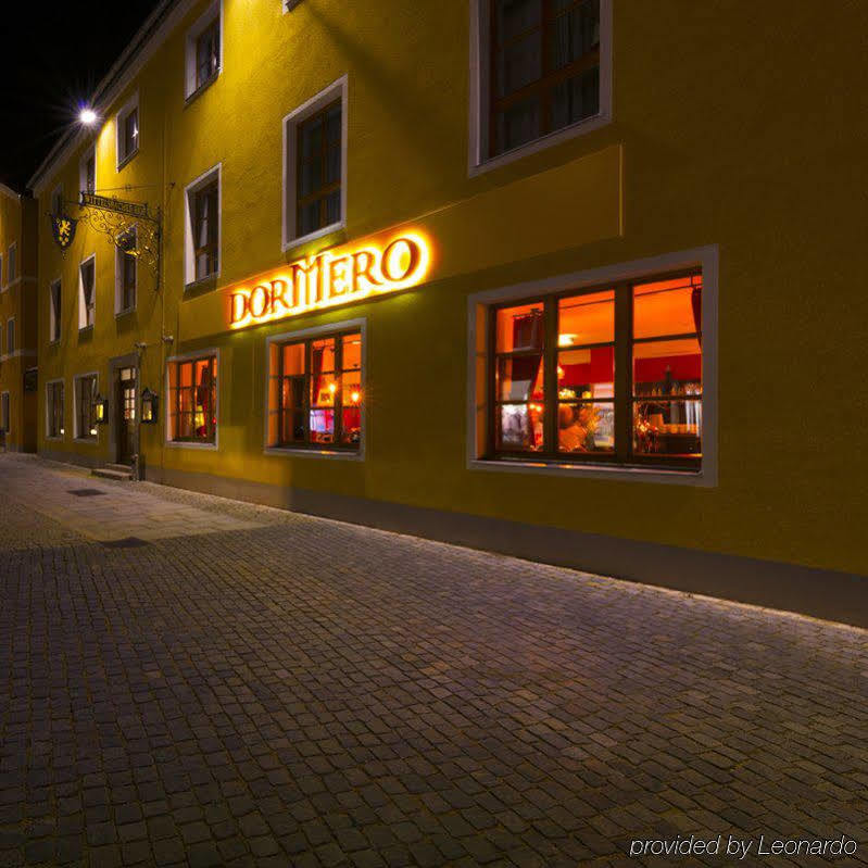 Carathotel Wittelsbacher Hof เคลไฮม์ ภายนอก รูปภาพ